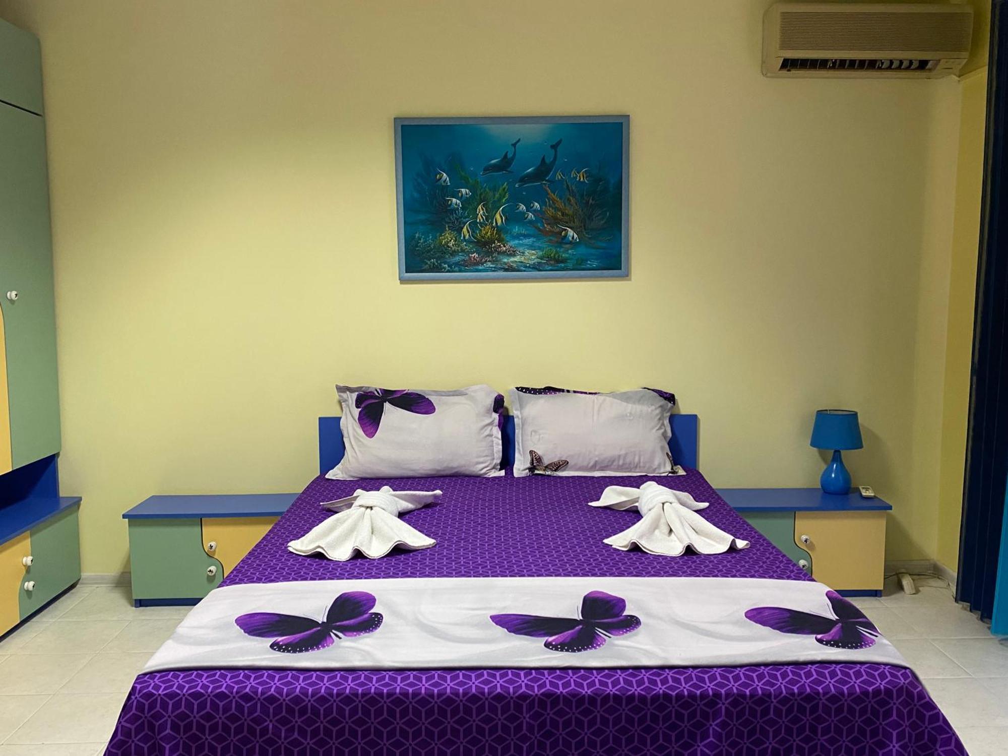 Gala Apartment Veliko Turnovo Bagian luar foto