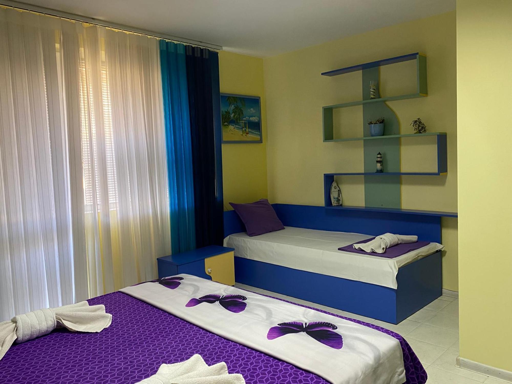 Gala Apartment Veliko Turnovo Bagian luar foto